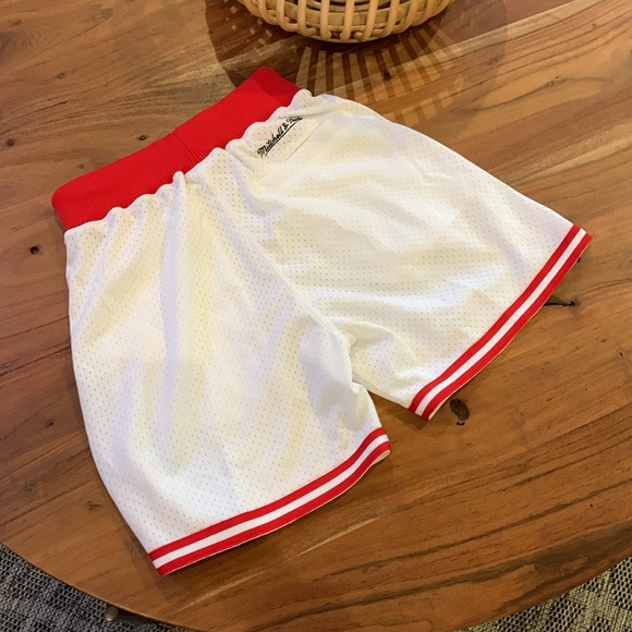 🔆 Used like new! Gently used Men’s size small - Picture 9 of 12